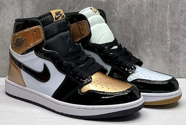 Air Jordan Retro 1 Grade AAA Black Gold Odd